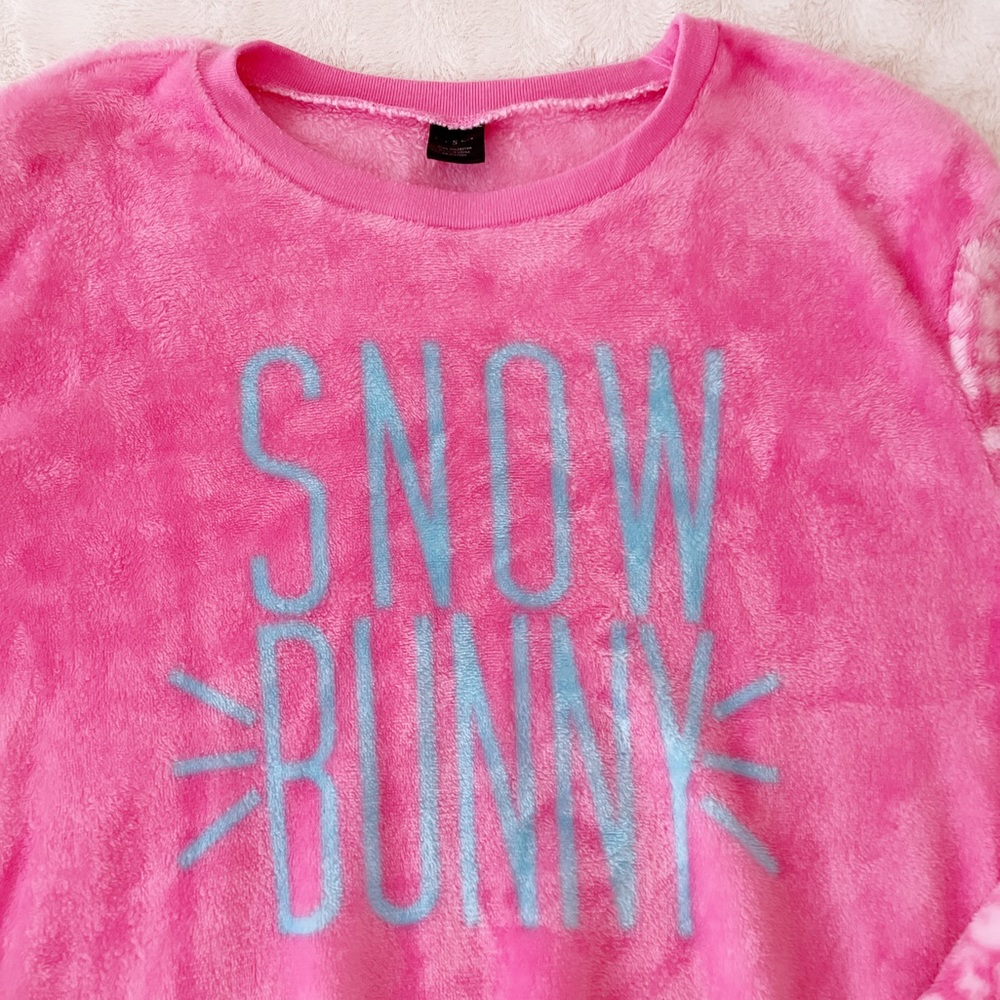 Pink Sweater Size Small - Picture 4 of 4